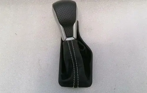 Jeep Grand Cherokee Gear lever shifter trim leather/knob 11873840A