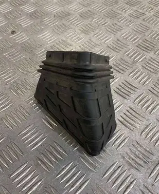 Audi A5 Sportback 8TA Air intake duct part 8K0129739B