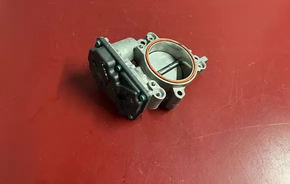BMW X3 G01 Throttle valve 8601651 13548601651