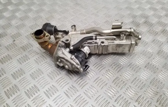 BMW 4 F36 Gran coupe EGR valve cooler 8513691