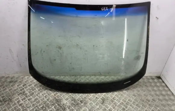 Seat Altea Front windscreen/windshield window 
