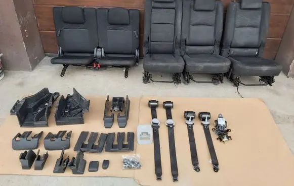 Toyota Verso Seat set 