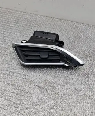Peugeot 208 Dashboard side air vent grill/cover trim 9633131777