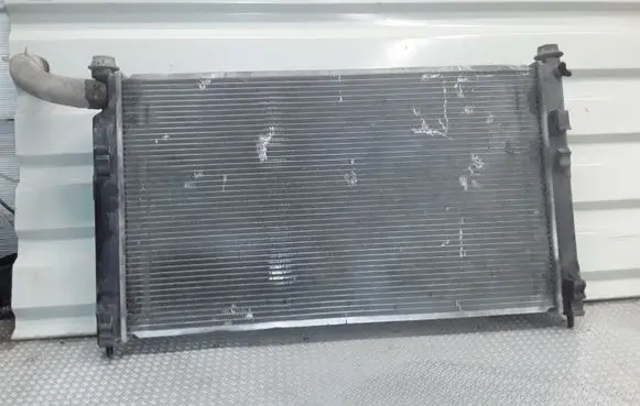 Coolant radiator