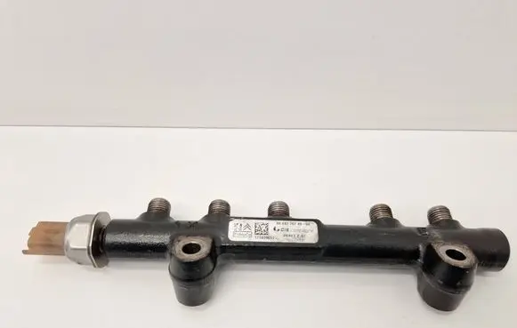 Peugeot 2008 I Fuel main line pipe 9804776780 28497Z01 171810011