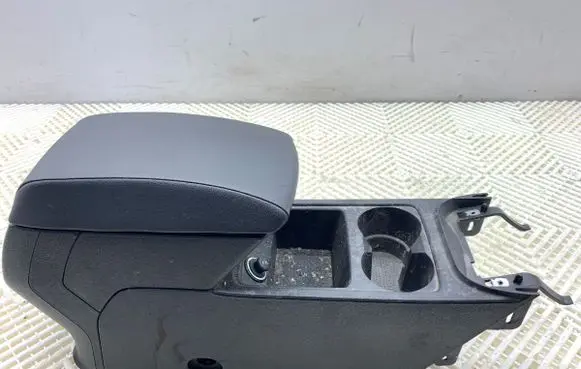Seat Leon (5F) Center console 5F0863243A