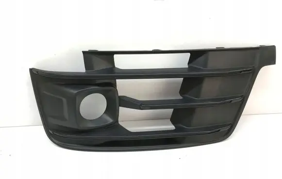 Audi Q7 4M Front bumper lower grill 4M0807681E