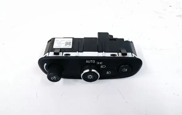 Opel Insignia B Light switch 84215920