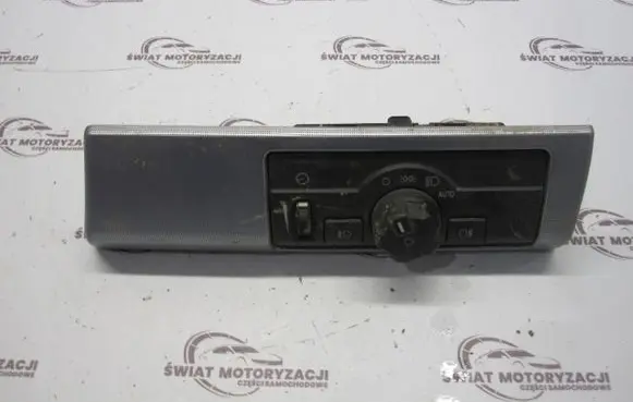 Land Rover Freelander 2 - LR2 CD/DVD changer 6G8N13A024ME