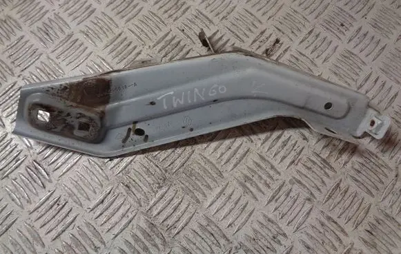Renault Twingo III Fender mounting bracket 631429601R