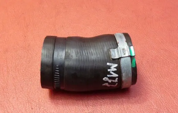Ford Fiesta Air intake hose/pipe