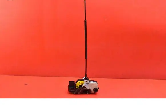 Opel Astra J Rear door lock