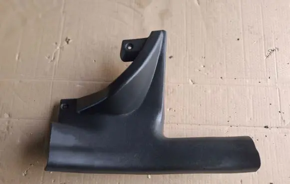 Hyundai i20 (PB PBT) Rear sill trim cover 1J000