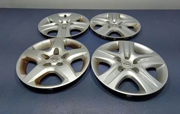 Opel Zafira B R17 wheel hub/cap/trim 13282335