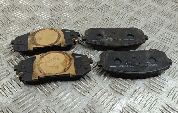 KIA Niro Brake pads (front) 