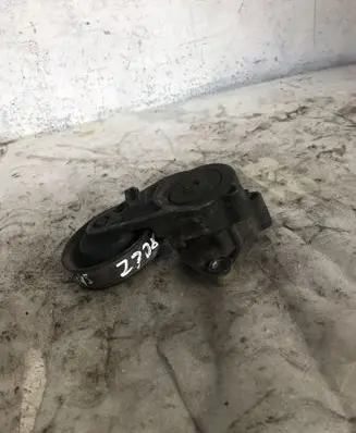 Infiniti FX Generator/alternator belt tensioner