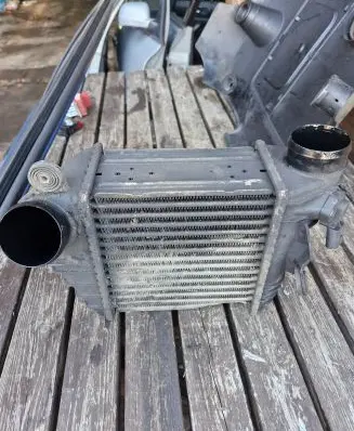 Volkswagen Golf IV Intercooler radiator