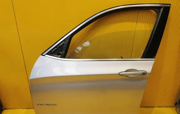 BMW X3 F25 Front door