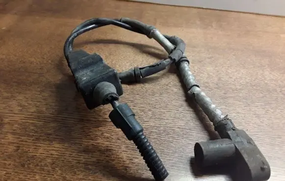 Fiat Ulysse ABS brake wheel speed sensor 1472184080