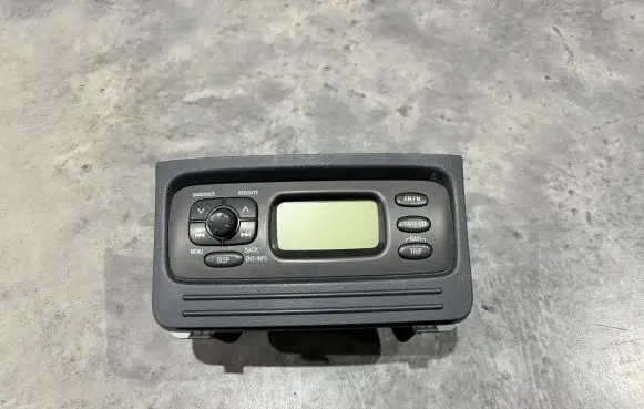 Toyota Yaris Verso Radio/CD/DVD/GPS head unit CNTS0270A 8611052121