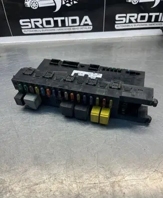 Mercedes-Benz E W211 SAM control unit 2115456501 5DK00804726