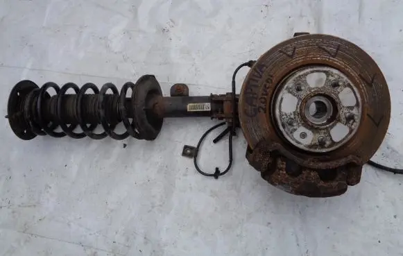 Chevrolet Captiva Front wheel hub spindle knuckle