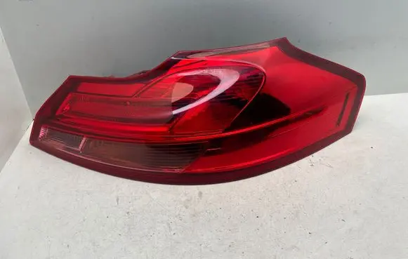 Rear/tail lights