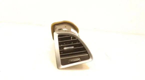 Opel Astra J Dashboard side air vent grill/cover trim