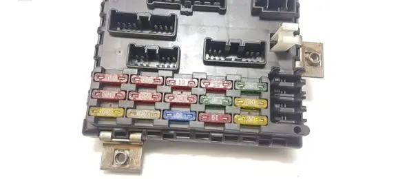 Fiat Punto (176) Fuse box set 7755601