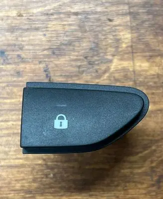 Other switches/knobs/shifts