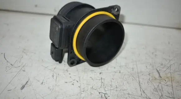 Jaguar XJL Mass air flow meter 4R8Q12B579AC