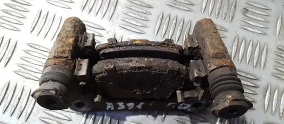 Toyota Avensis T250 Rear brake caliper