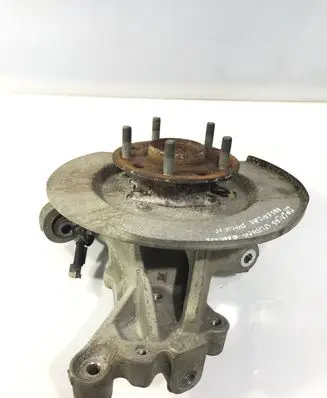 Chrysler Pacifica Rear wheel hub spindle/knuckle 016AB