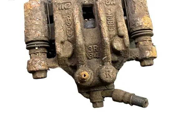 Hyundai ix35 Rear brake caliper