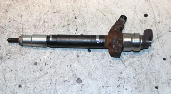Ford Transit Fuel injector 6C1Q9K546AC