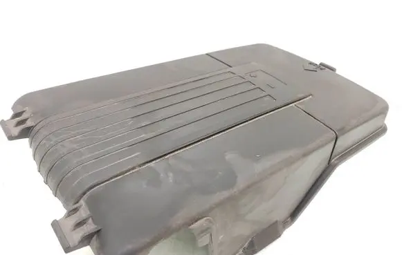 Volkswagen PASSAT B6 Battery box tray cover/lid 3c0915443a