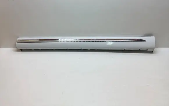 Mercedes-Benz Metris W447 Front sill (body part) A4476900003
