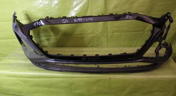 Audi e-tron Front bumper
