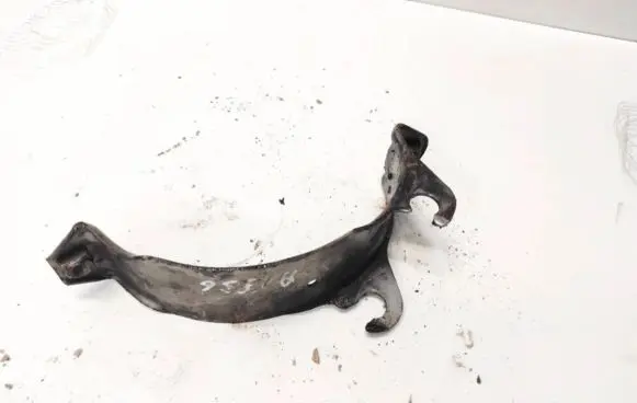 Jaguar XF Engine mounting bracket