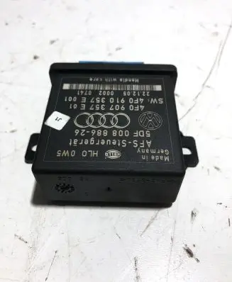 Audi Q7 4L Light module LCM 4F0907357E