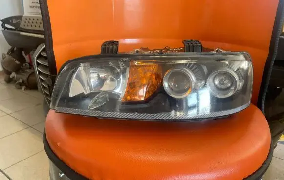 Fiat Punto (188) Headlight/headlamp 89100957