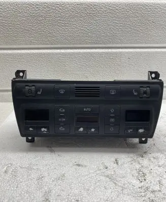 Audi A6 S6 C5 4B Climate control unit 4B0820043AB