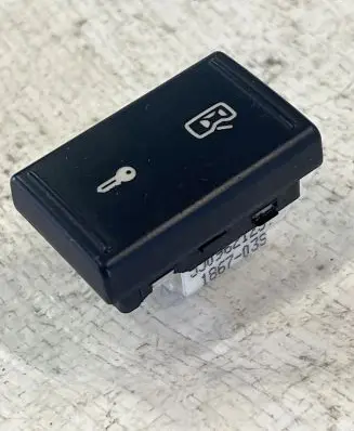 Skoda Roomster (5J) Central locking switch button 5P0962125