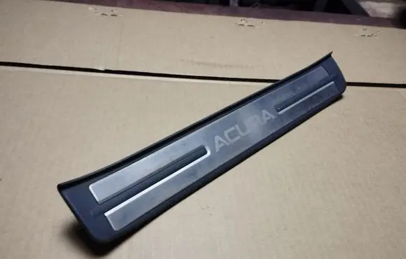 Honda Legend Front sill trim cover 84262SJA