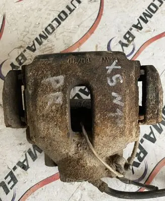 BMW X5 E53 Front brake caliper