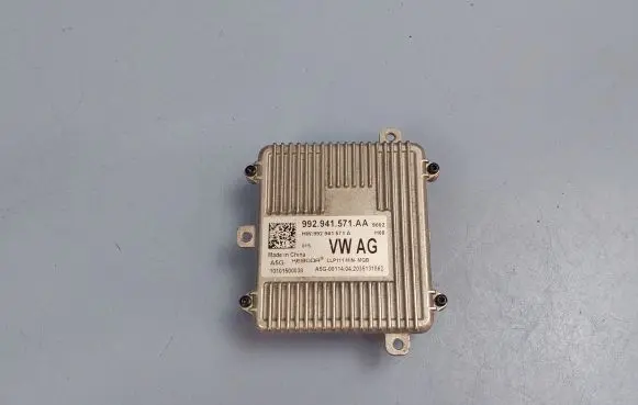 Skoda Superb B8 (3V) Headlight ballast module Xenon 992941571AA 10101500038 3V1941015D