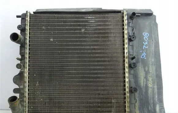 Renault Clio V Coolant radiator 7700430647