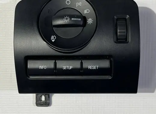 Ford Mustang V Light switch AR3T13D061CB