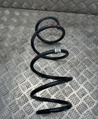 Mercedes-Benz C W204 Front coil spring 