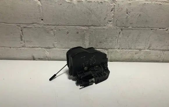 Front door lock